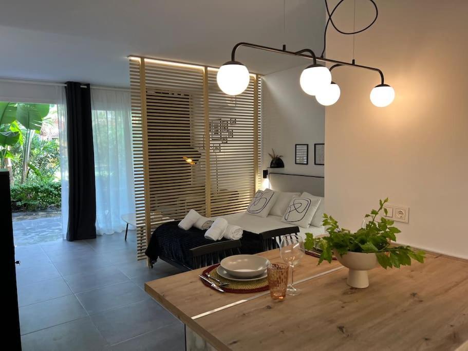 מארבלה Puerto Banus Eddie Suite מראה חיצוני תמונה